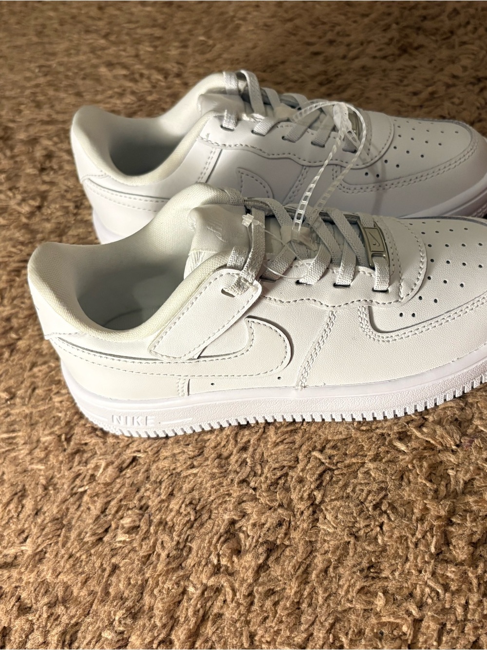 Nike Kids White Low-Top Sneakers
